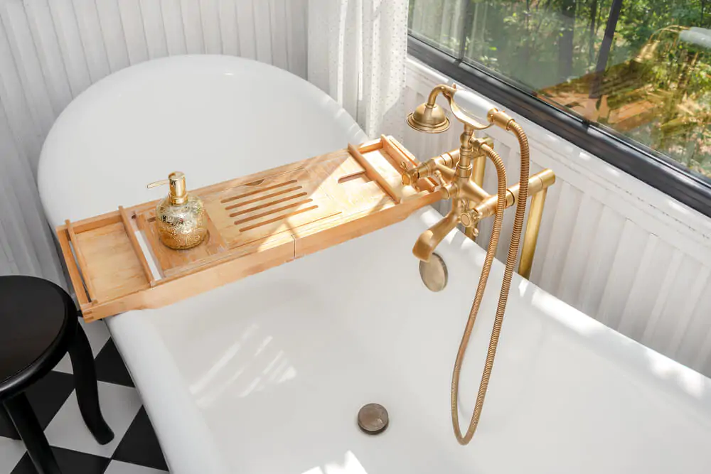traditional bathroom